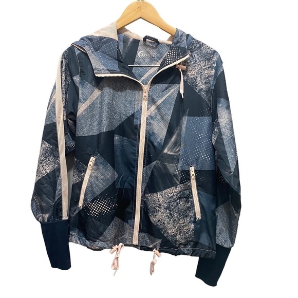 - ZYIA Colorful Windbreaker - Picture 2 of 7
